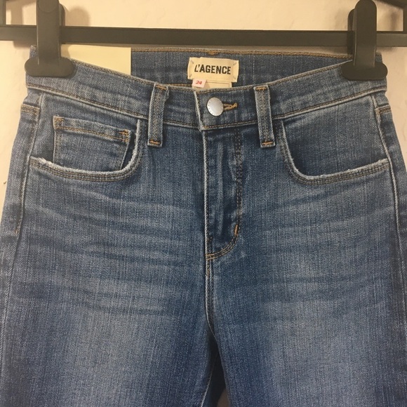 L’Agence Daria High Rise Crop Distressed Jean - Picture 9 of 15